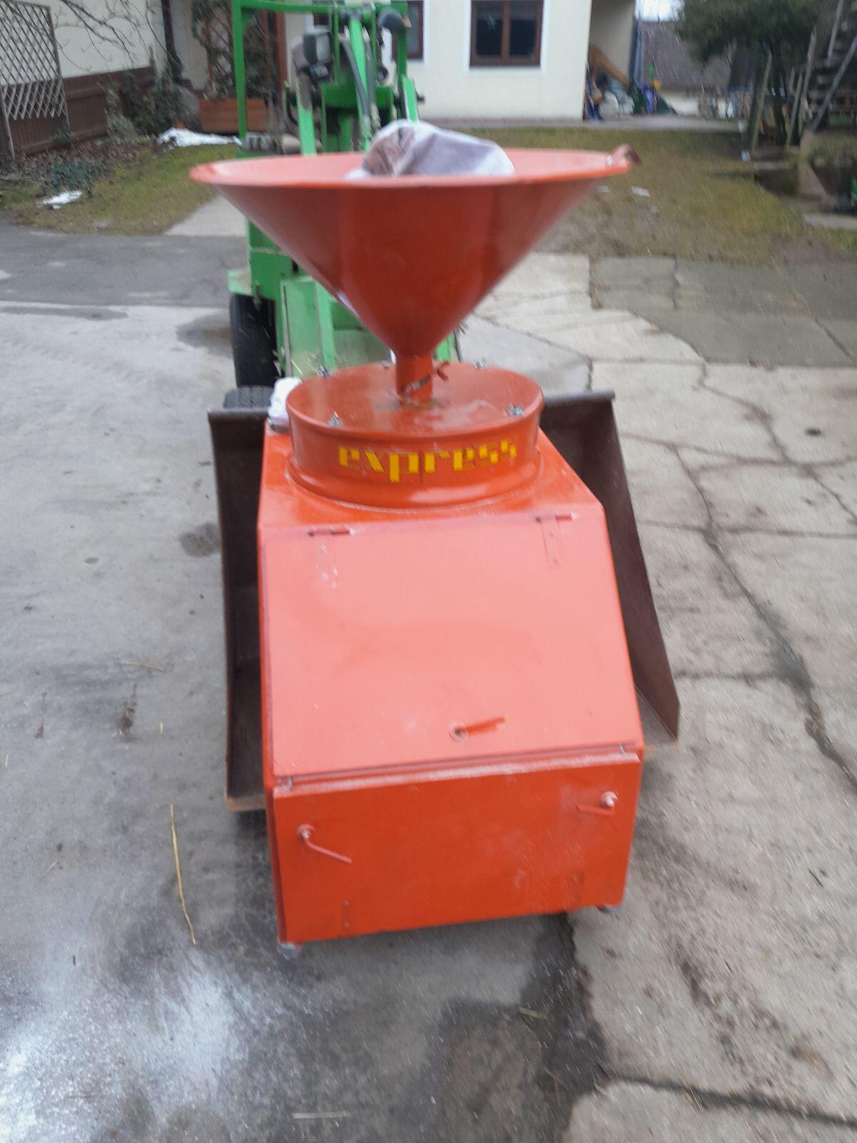 Voran Schrottmühle 3