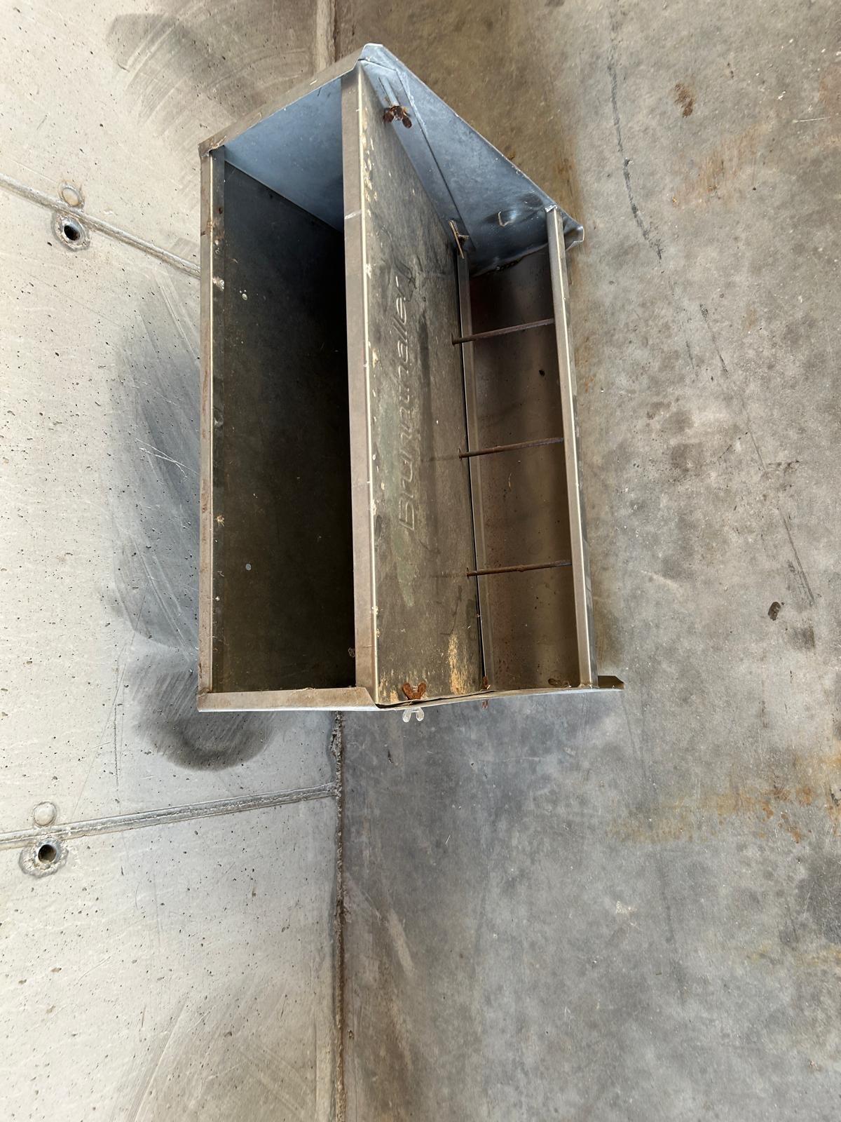 Trockenfutterautomaten 3