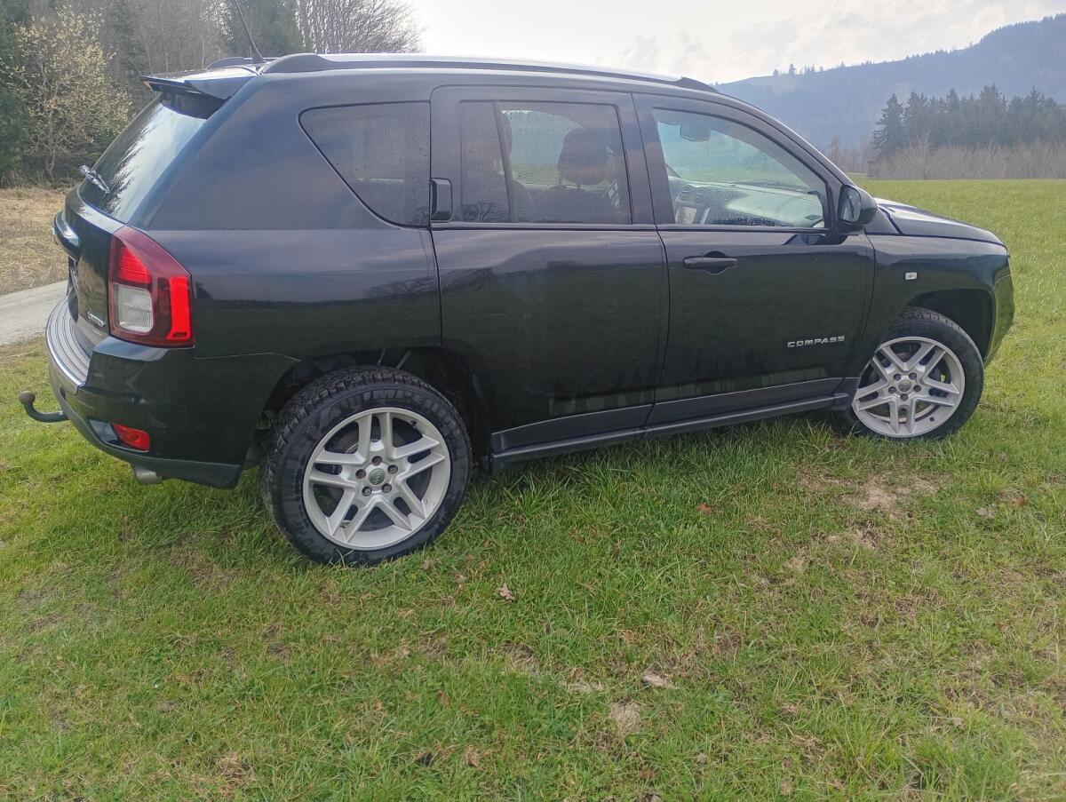 Verkaufe Jeep Compass 2