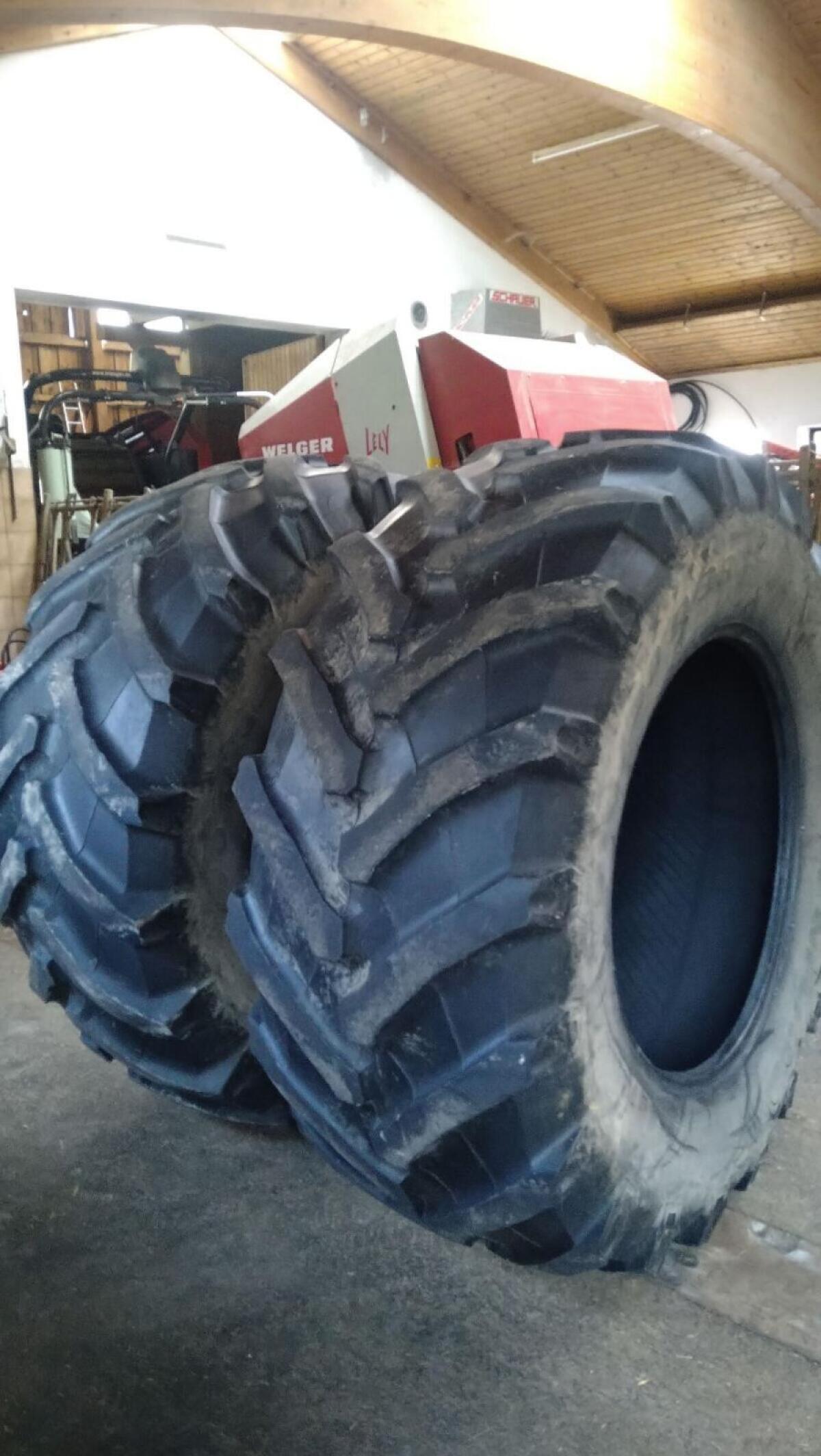 710/70 R38 Trelleborg TM 800 2