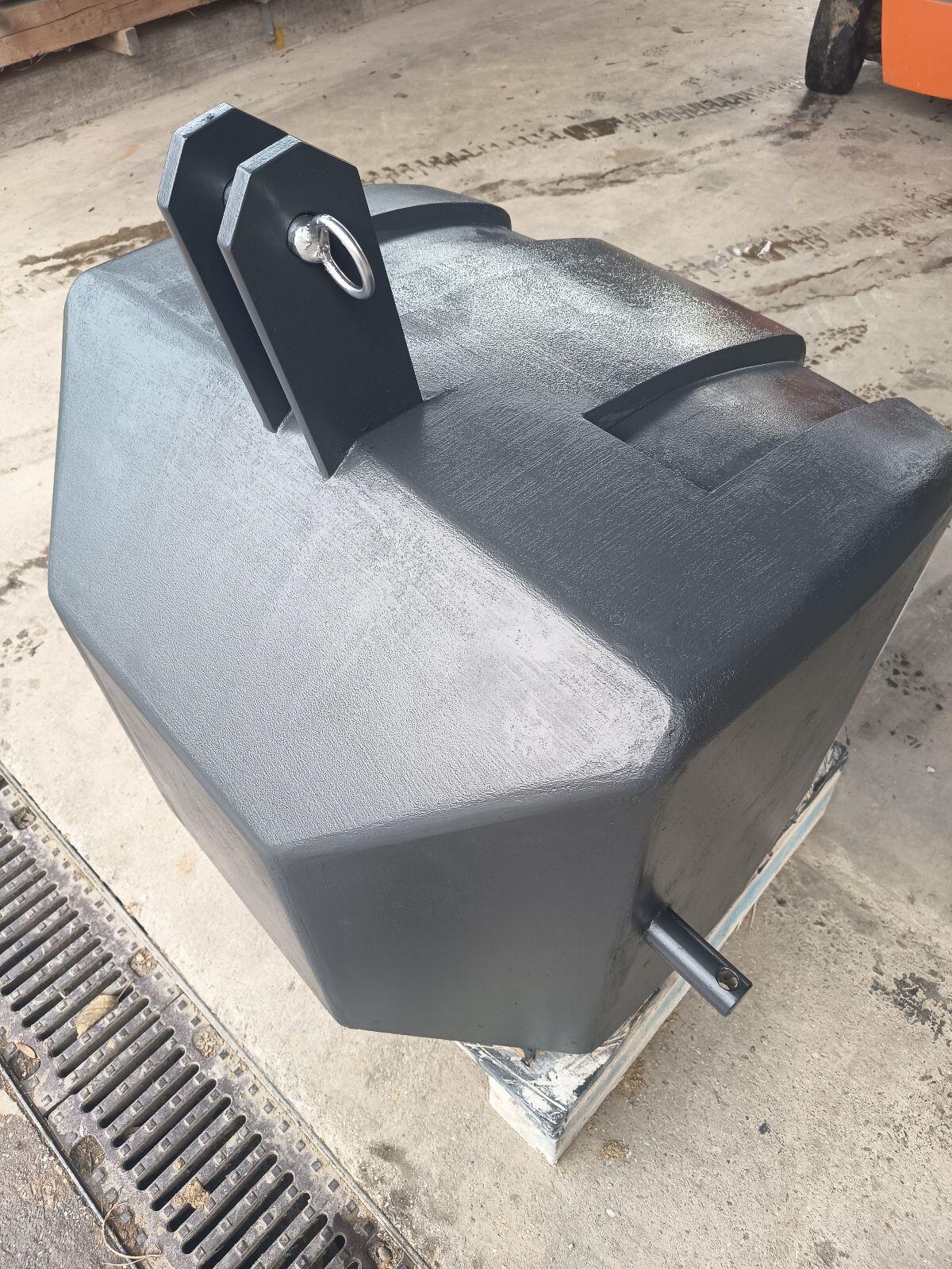 Frontgewicht 730kg Kat.3 3