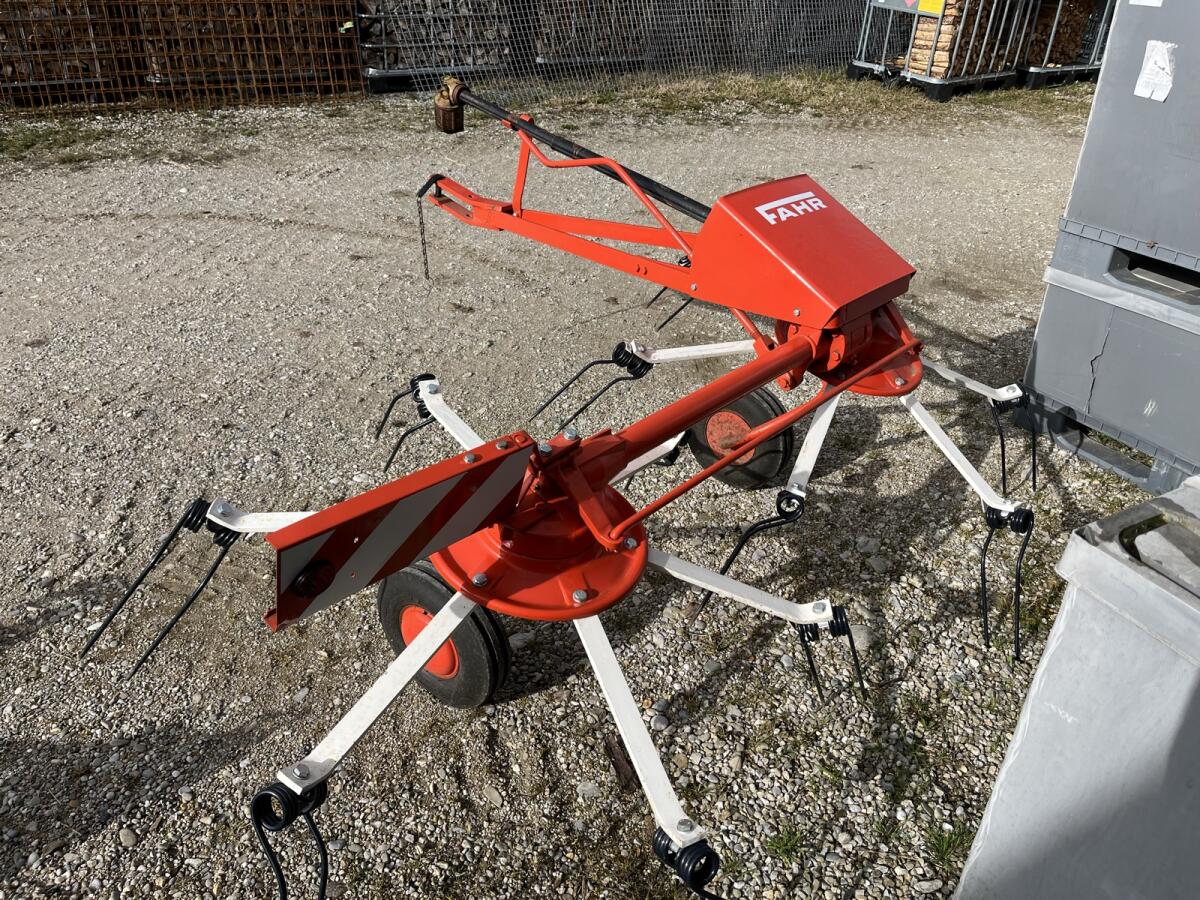 Kreiselheuer Deutz Fahr 3