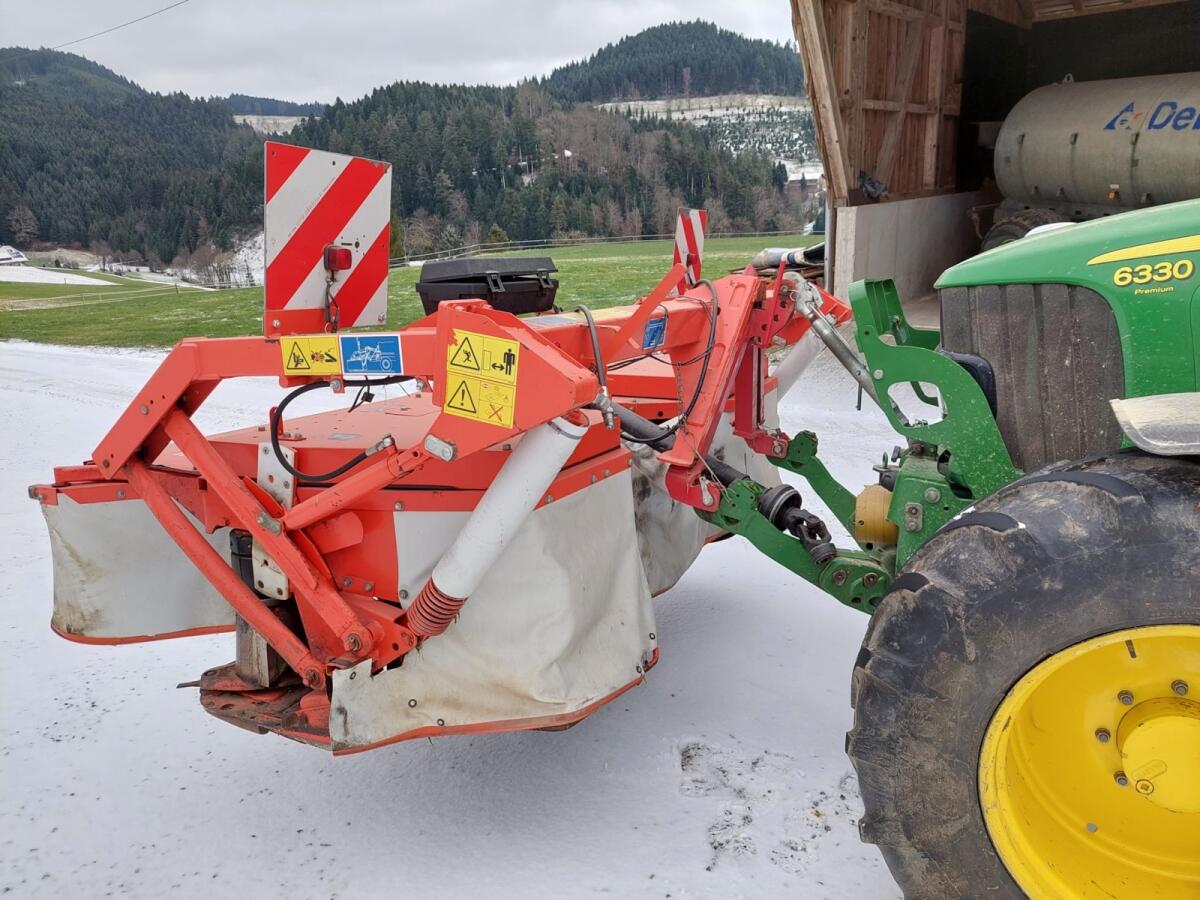 Kuhn Frontmähwerk 2