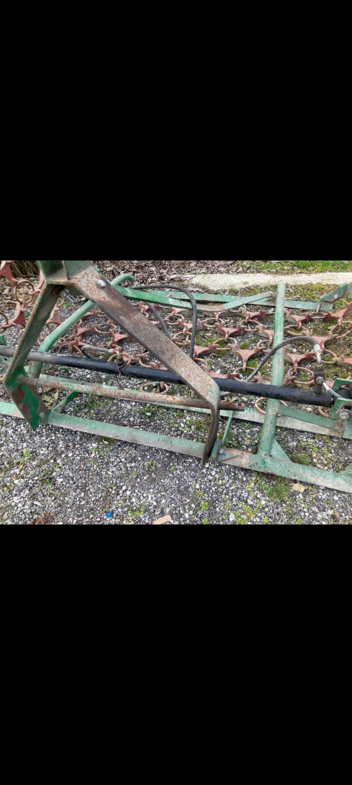 Verkaufe hydr. Wiesenegge 3