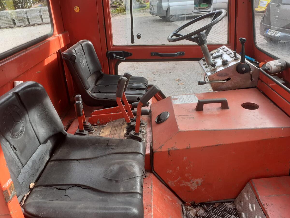 Caron Bergtraktor Kipper Allrad 3
