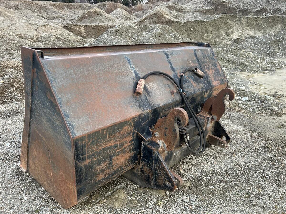 Winkelbauer Hochkippschaufel 2