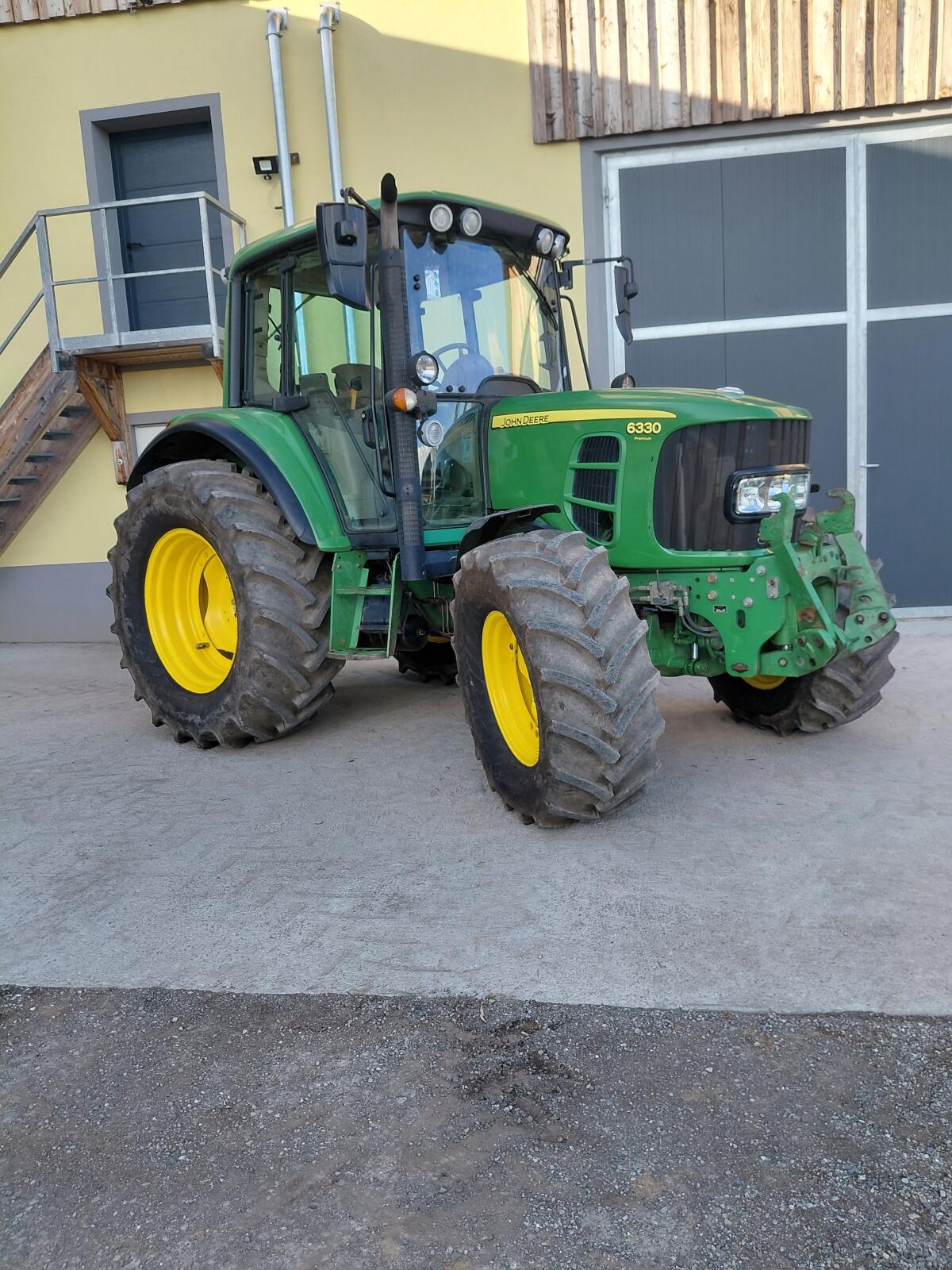 John Deere 6330 Premium 2