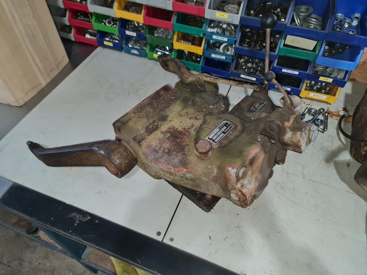 Hydraulikblock ZF A-205 3