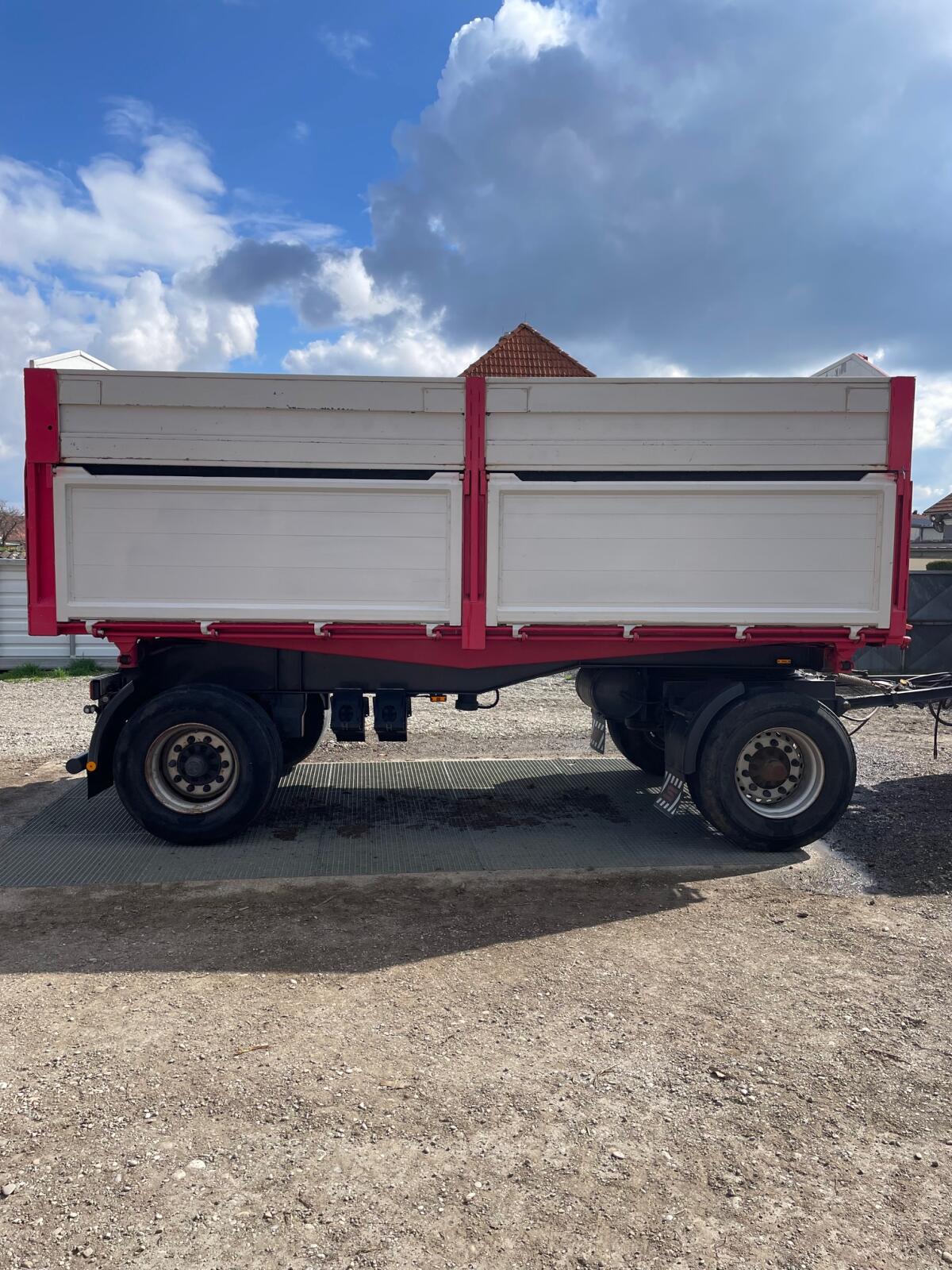 Schwarzmüller 2 Achs 3 Seitenkipper 2