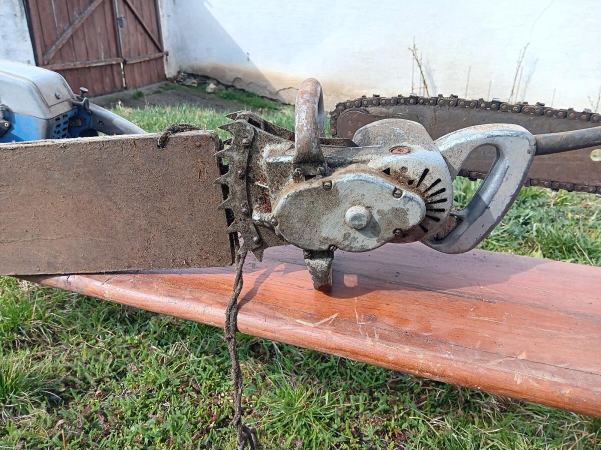 Oldtimer Motorkettensägen 3