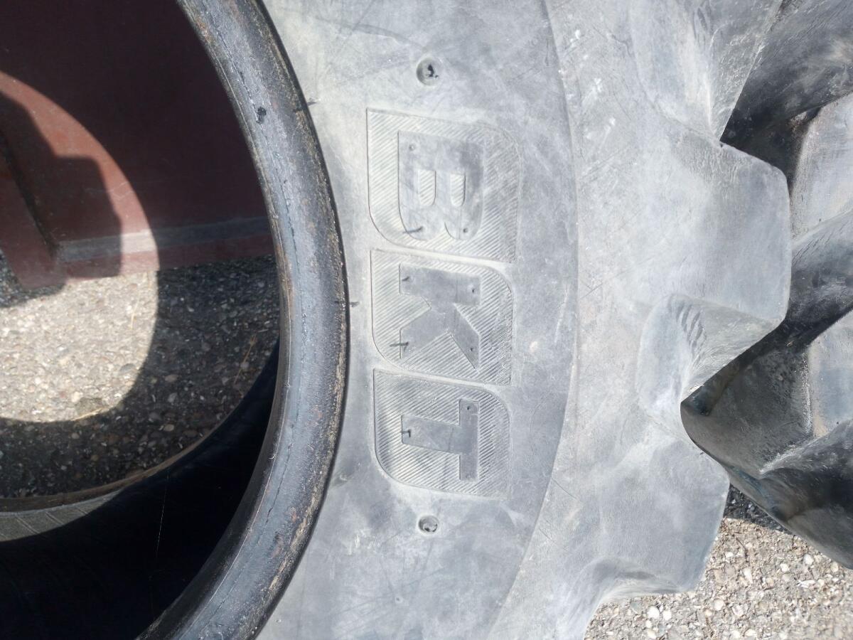 Laderreifen 12.5 80 18 3