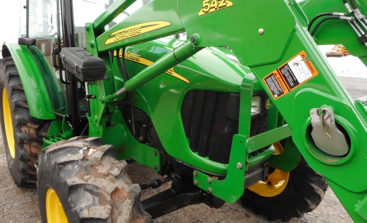 2008 John Deere 5525 3