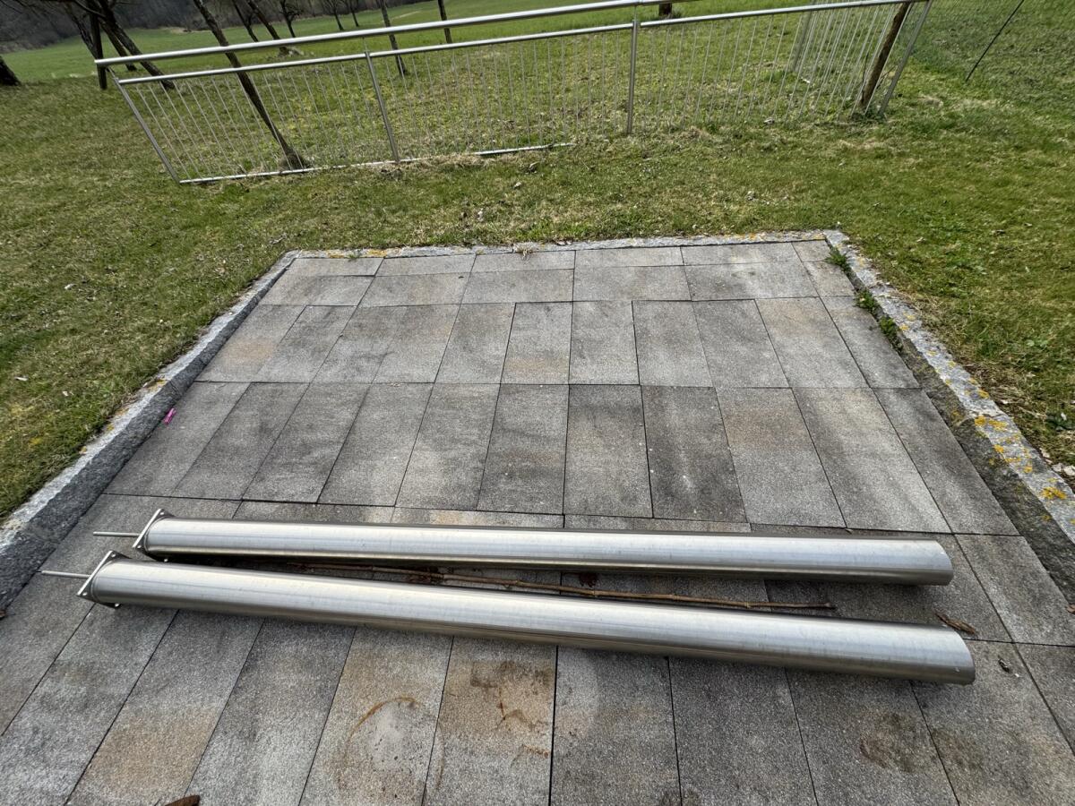 Edelstahlsäule mit Kopfplatte 2