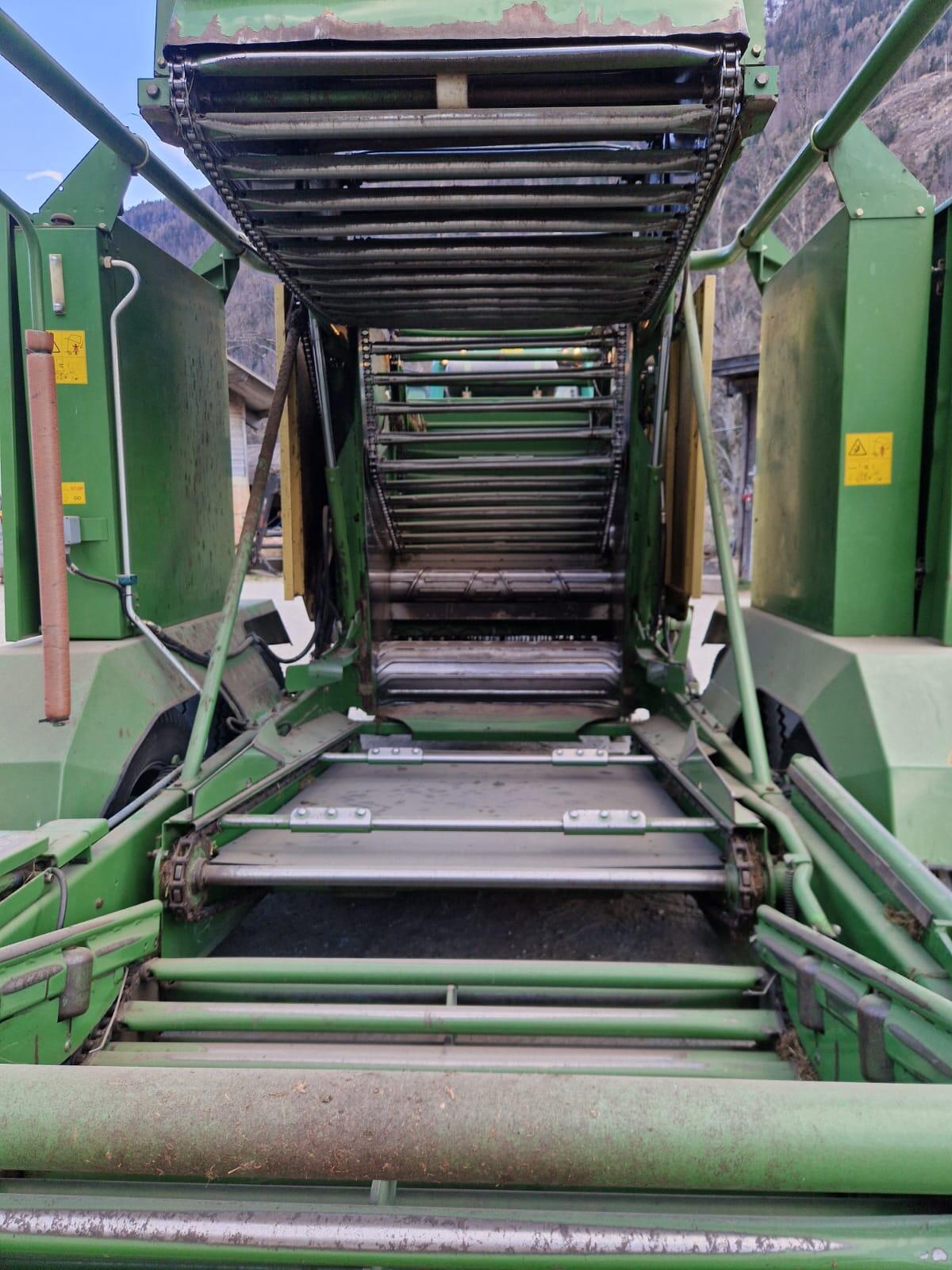 Rundballenpresse Krone Combi Pack 1500 VMC Variable 3