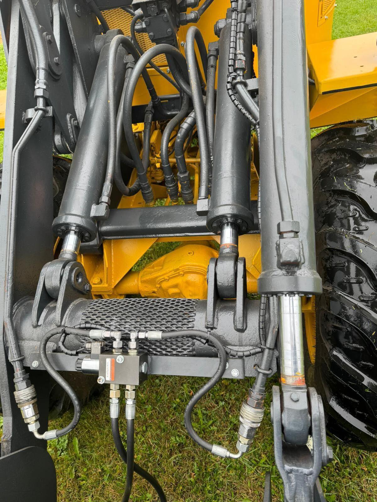 Volvo 4200 Radlader 3