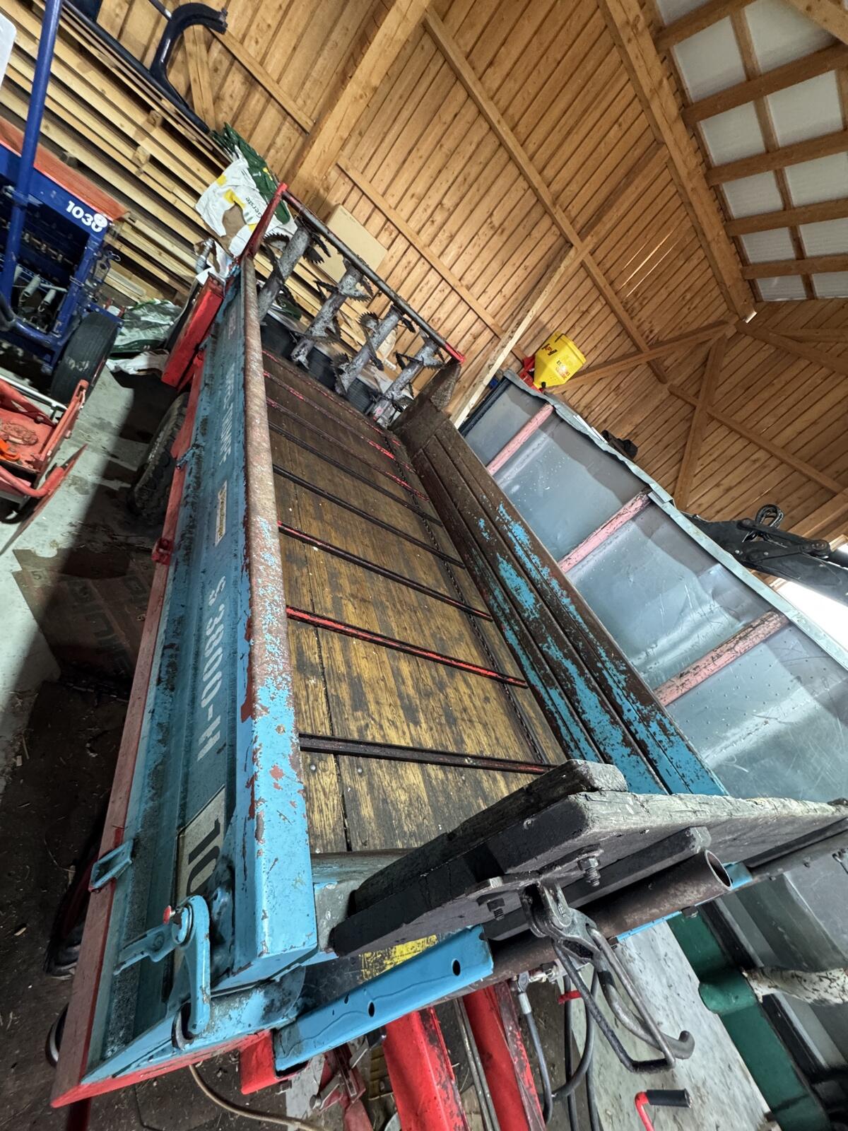 Mengele Miststreuer S 3800-H 3