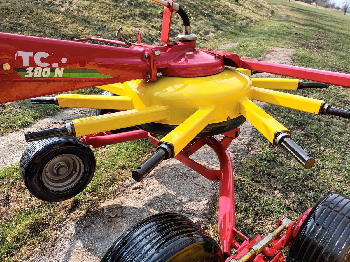 Schwader Pöttinger 380 2