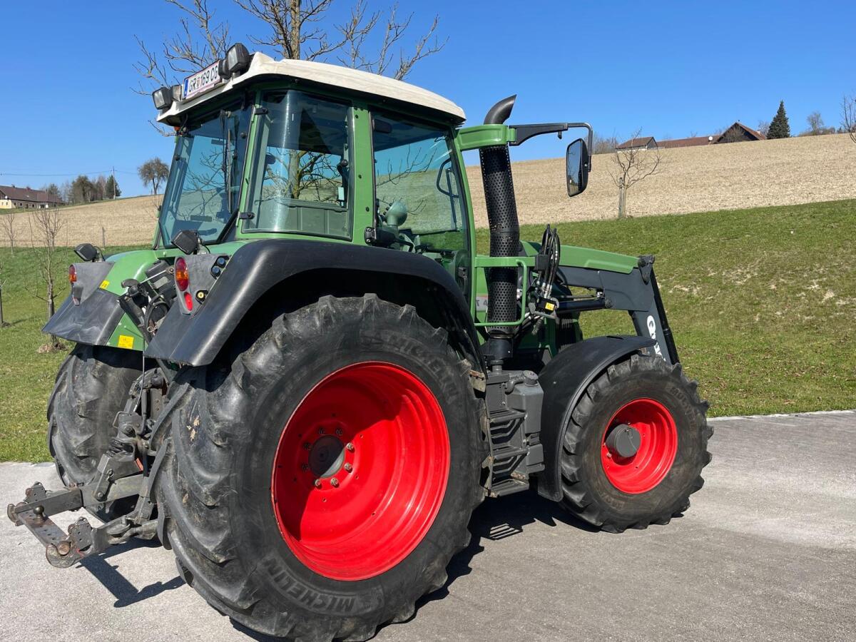 Fendt 415 Vario 2