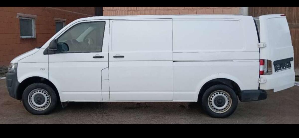 Volkswagen T5 2