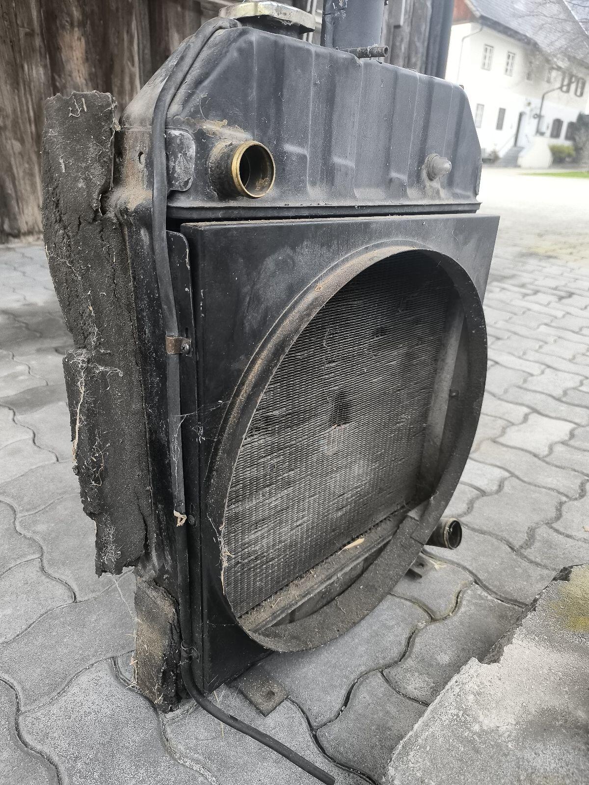 Kühler Steyr 8080 2