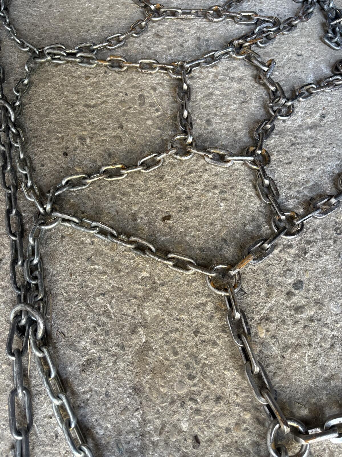 Verkaufe Schneeketten 2