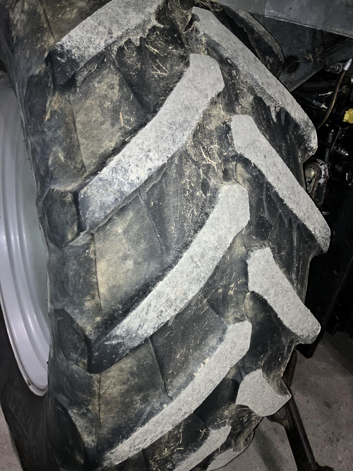 Trelleborg TM800 600/65/R38 2