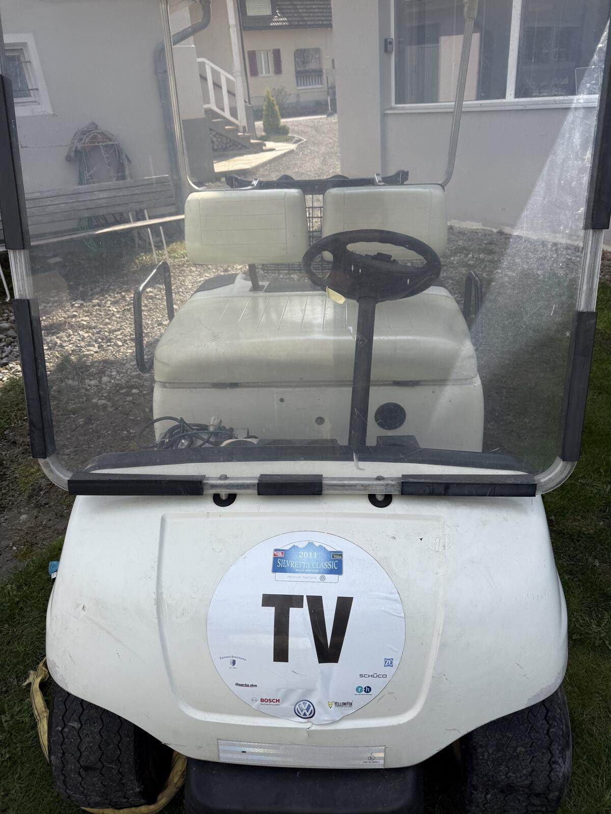 Yamaha G19E Golf Cart 2