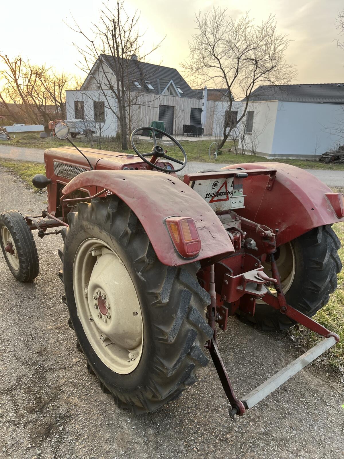 Mc Cormick B275 3