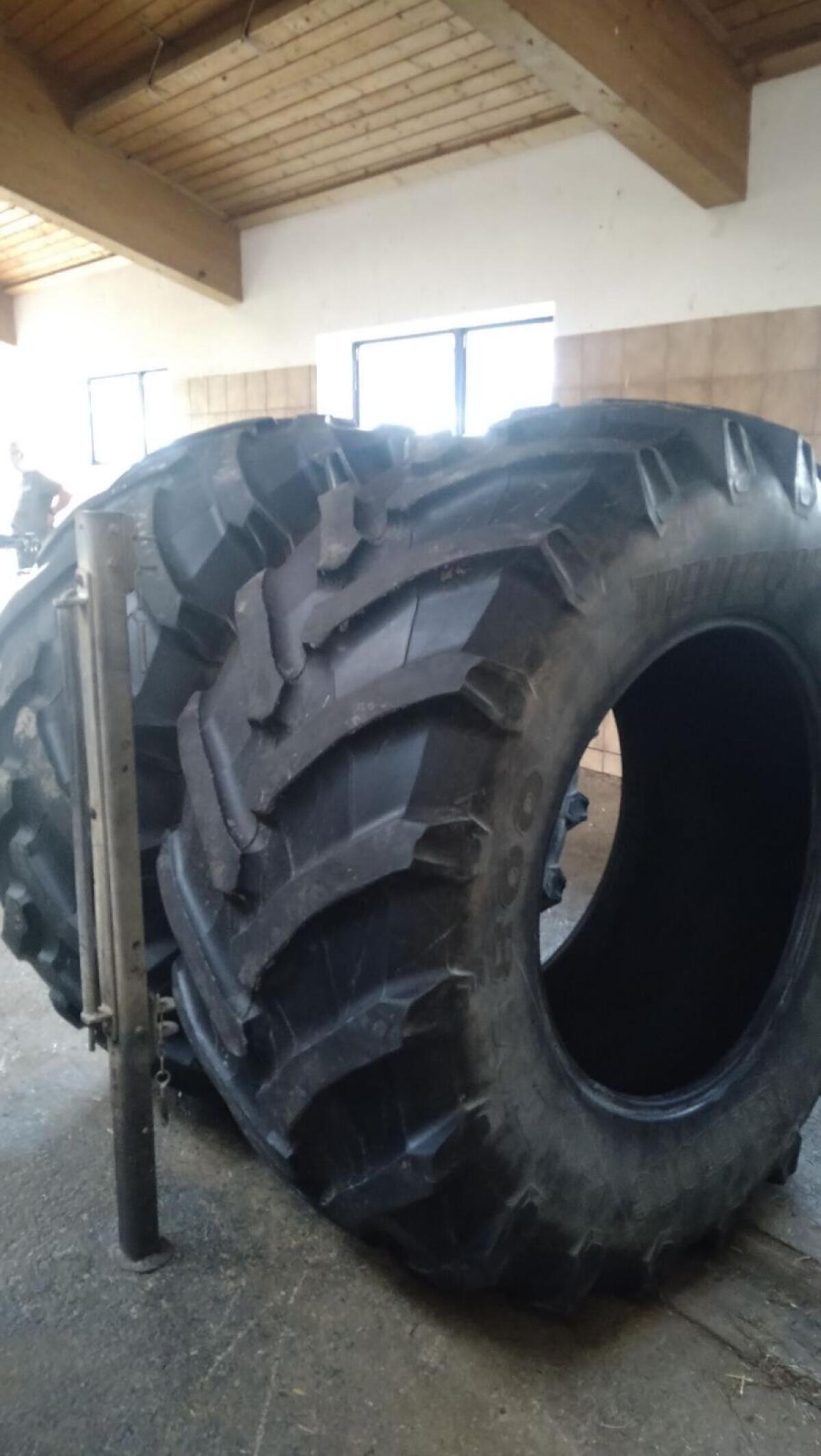 710/70 R38 Trelleborg TM 800 3