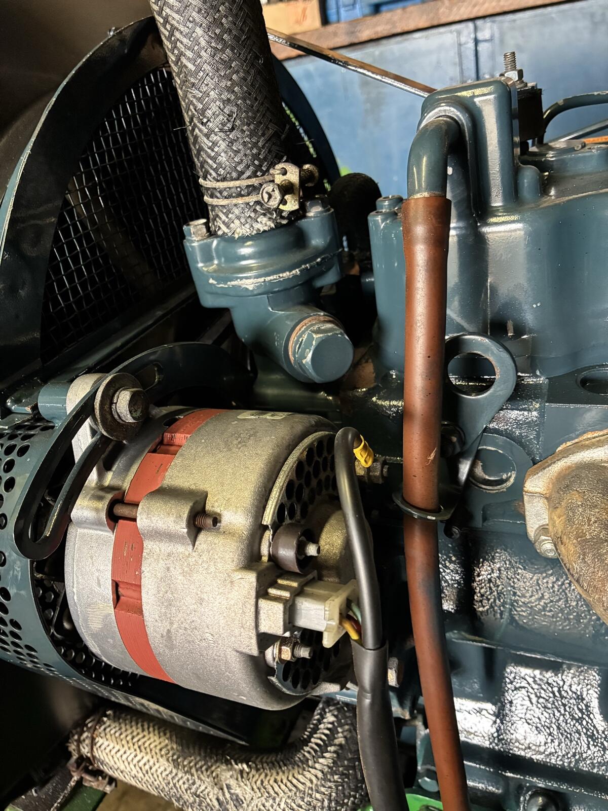 Kubota V1902 3