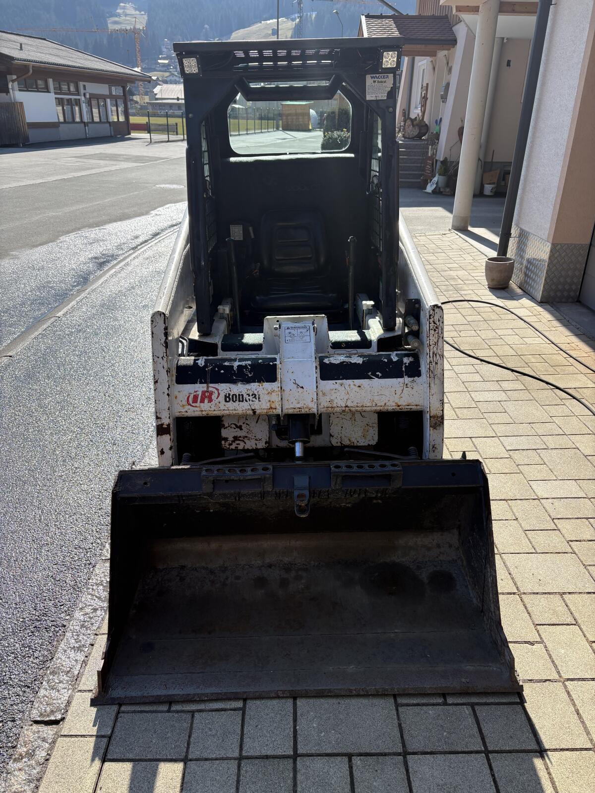 Bobcat Kompaktlader 553 3