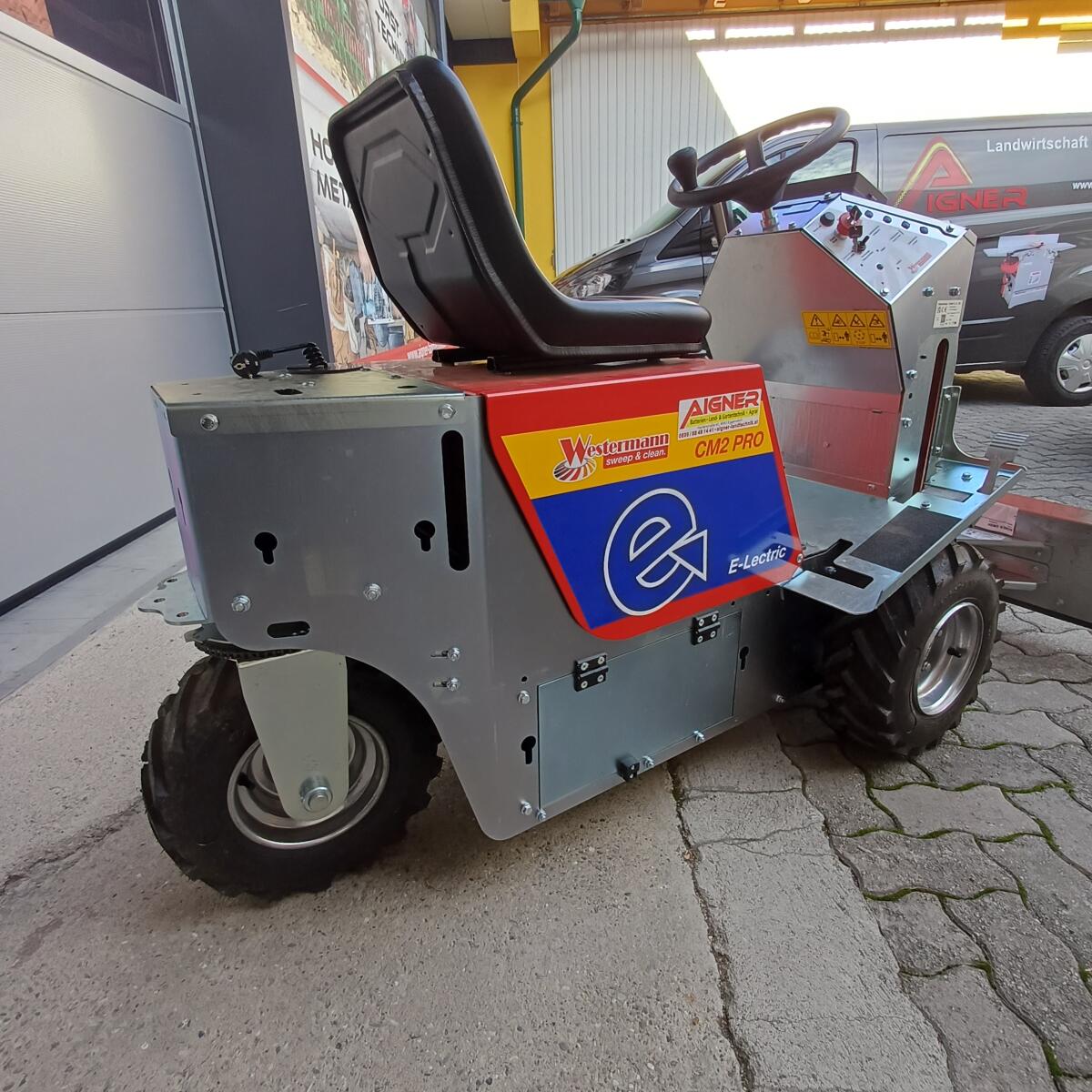 Westermann Unitrac, Spaltenschieber, Futterschieber. 3