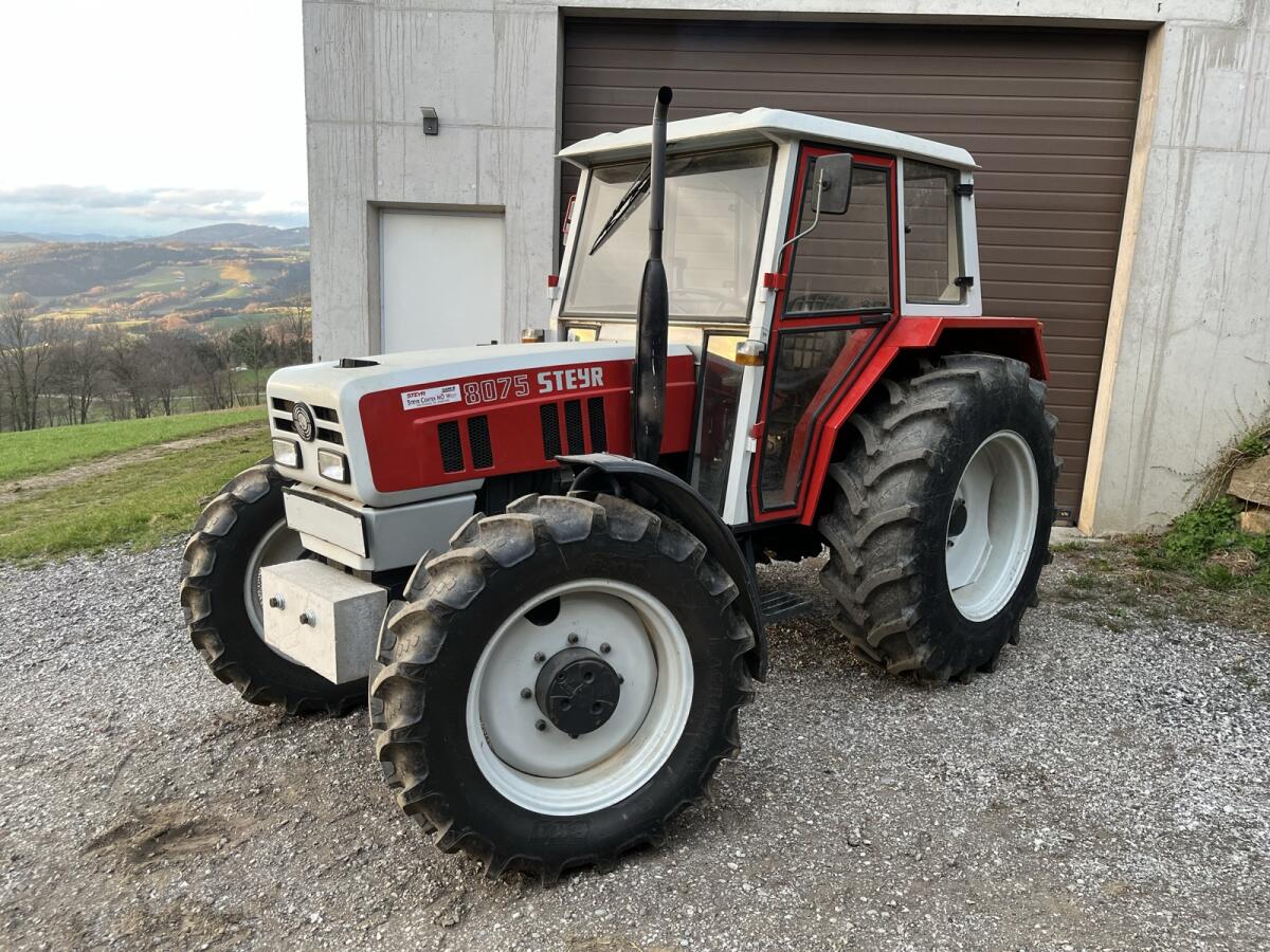 Steyr 8075 2