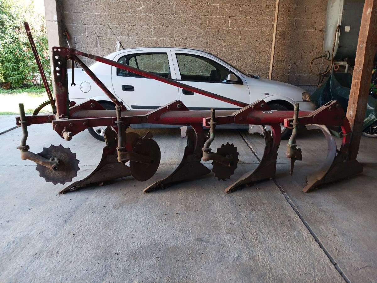 Kverneland Vierschaar Beetpflug 3