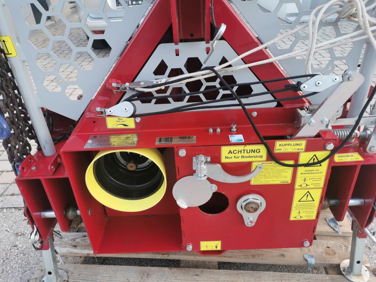 Forstseilwinde Tajfun EGV 35 A 3