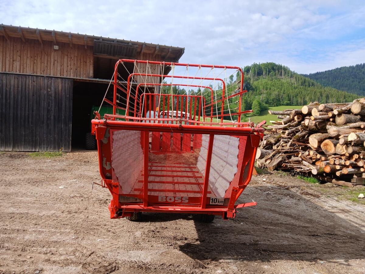 Ladewagen Pöttinger 3