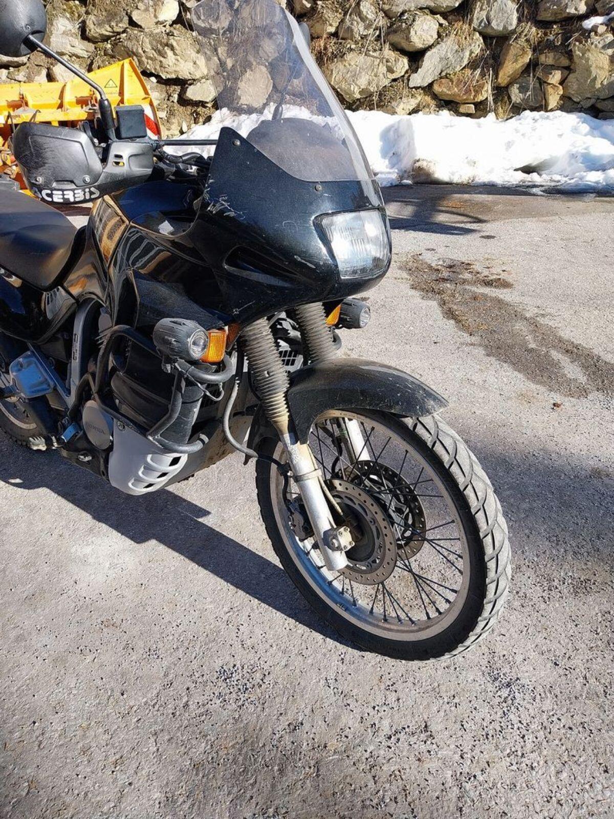 Honda Transalp Motorrad 2