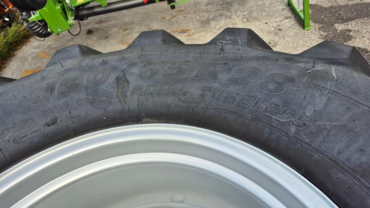 Traktor-Reifensatz Michelin MachBib 3