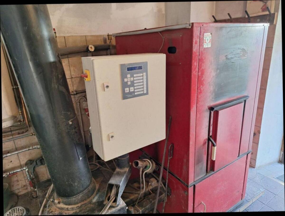 Hackgutheizung Sommerauer SL50T 2