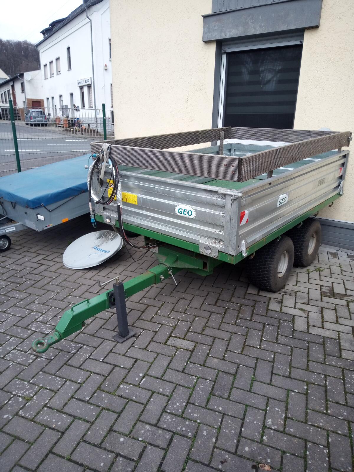 Traktor Anhänger Kipper 2