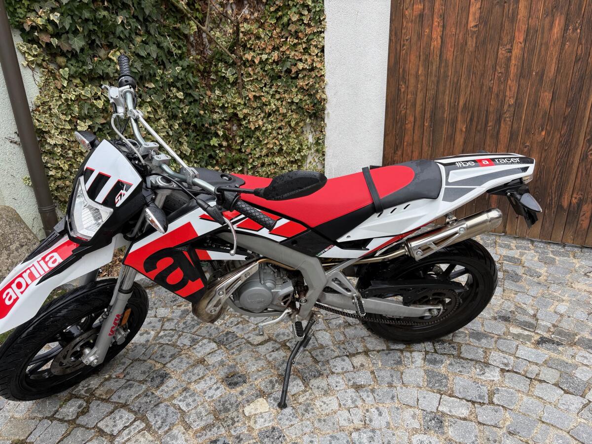 Aprilia SX50 2