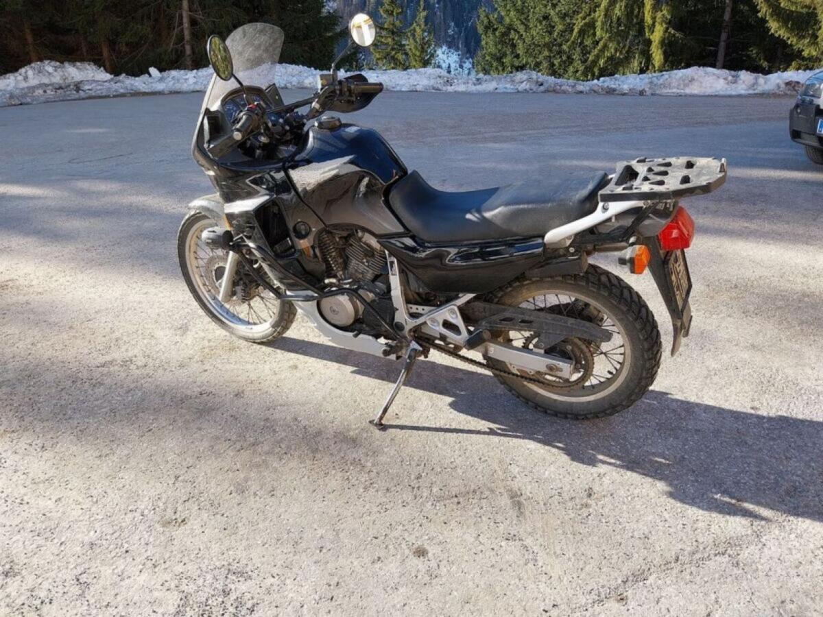 Honda Transalp Motorrad 3