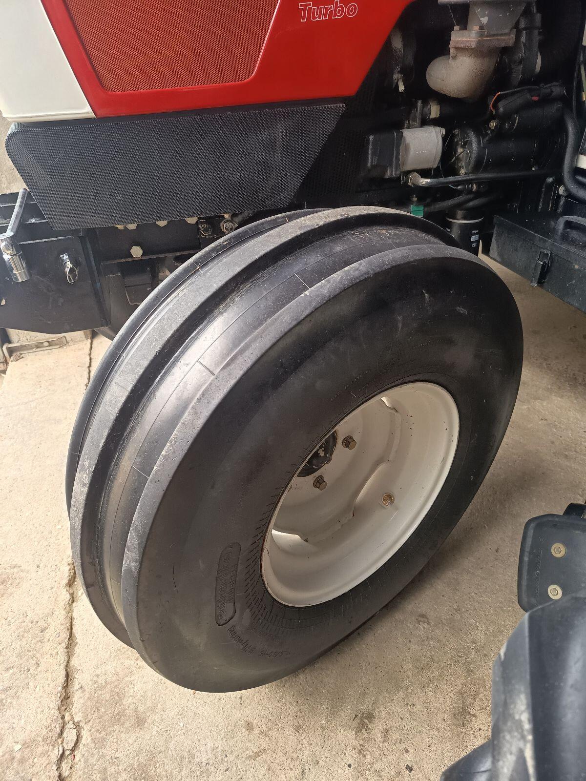 Steyr Traktor 948 Breitreifen/Continental 2