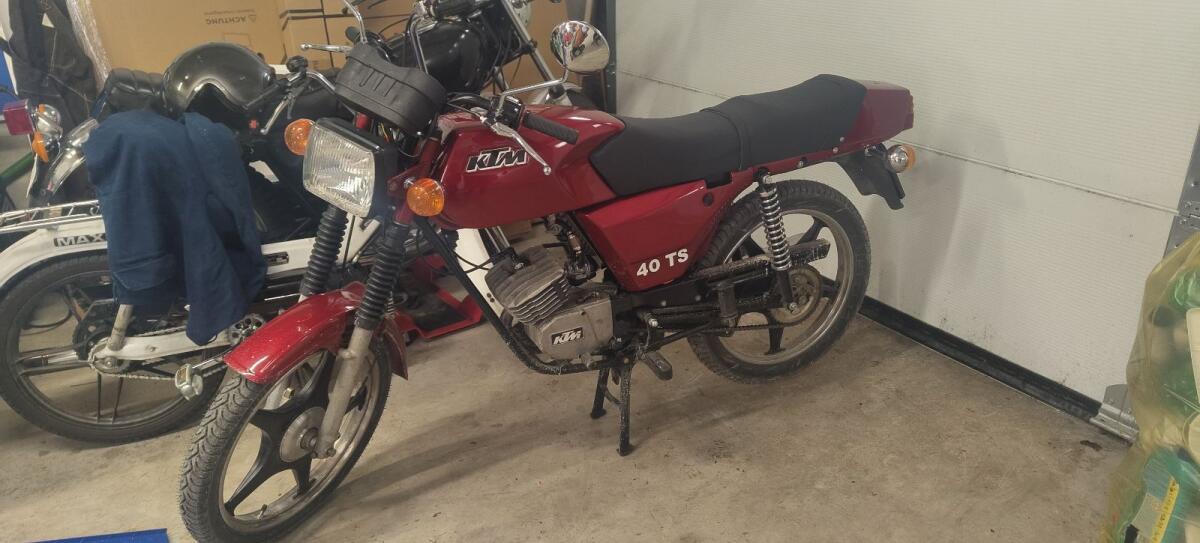 KTM 40 TS 2