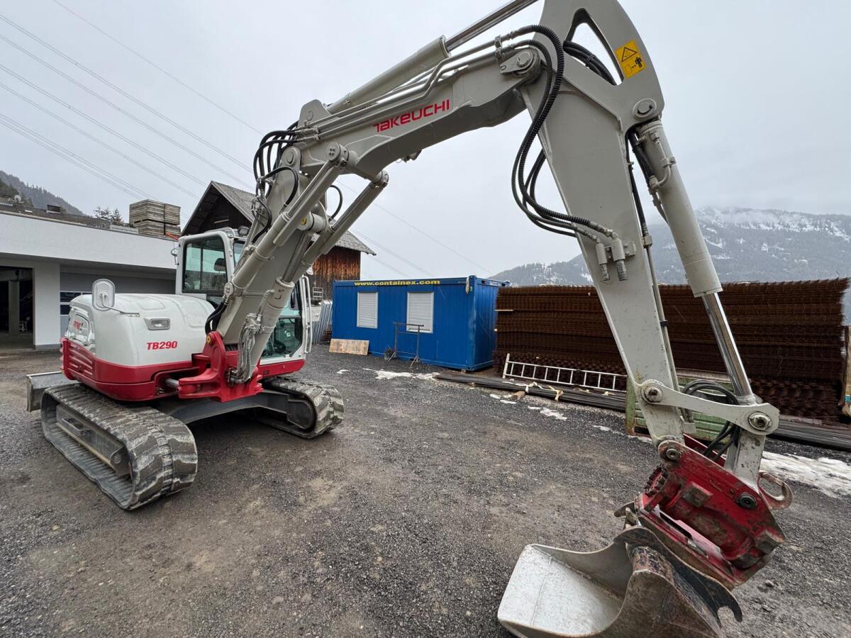 Takeuchi TB290 2
