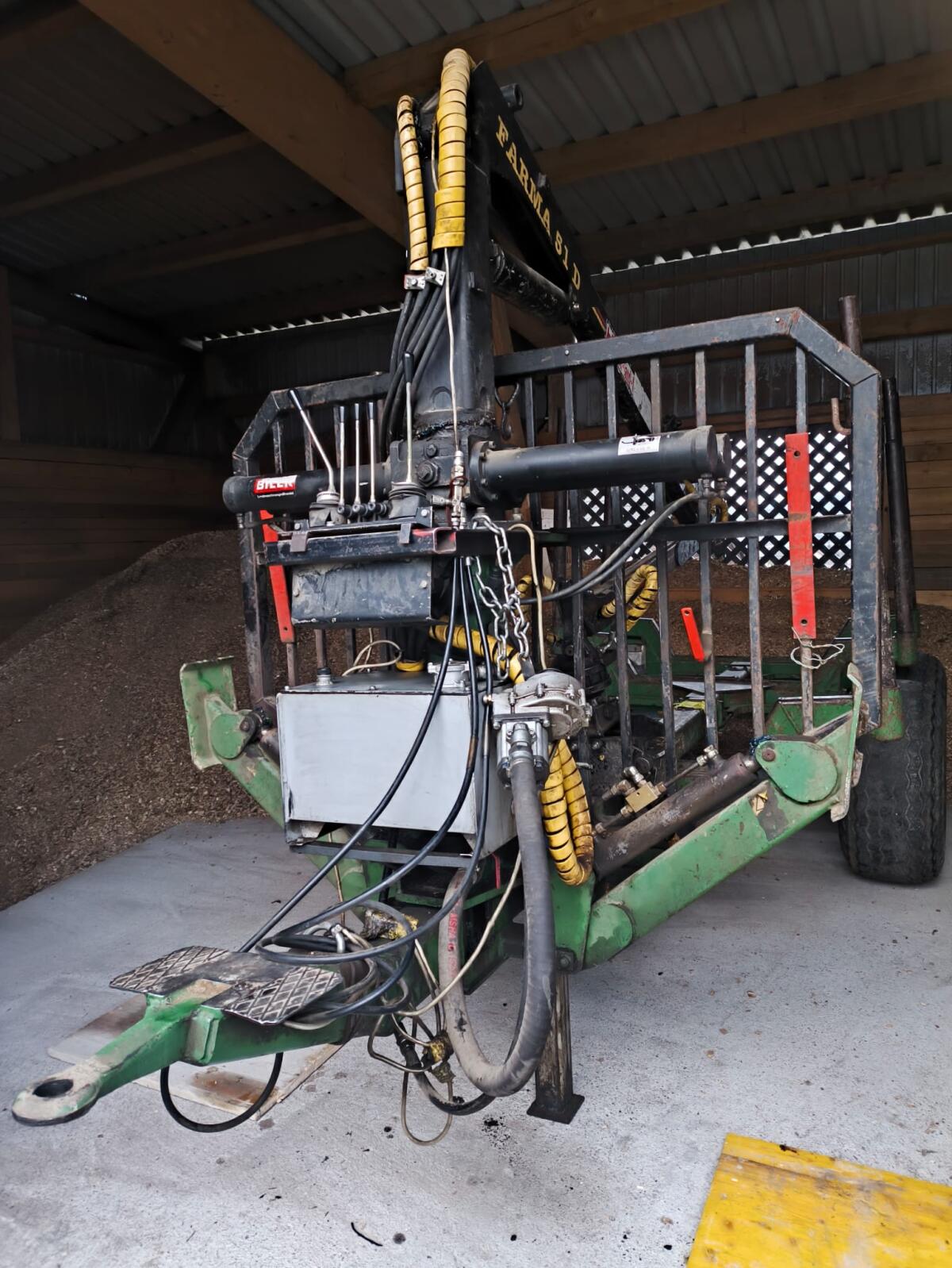 Farma 8-51D, Bj. 2004 2