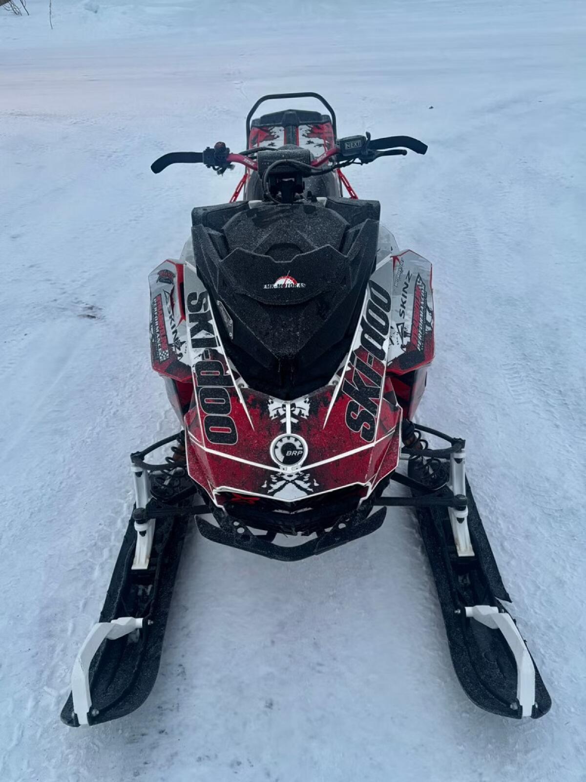 Ski-Doo Summit Expert 2