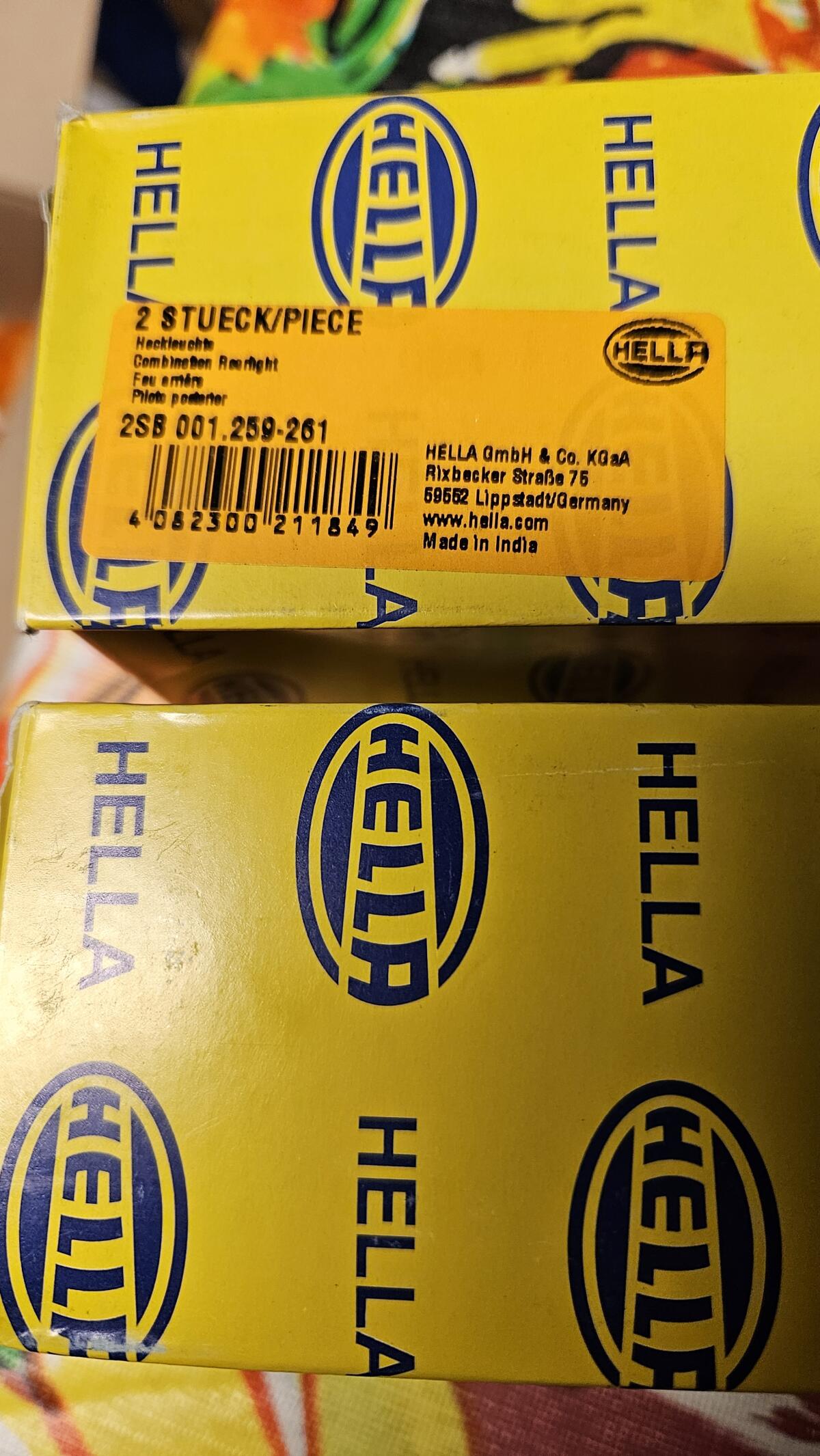 Rückleuchte Rund Hella 2