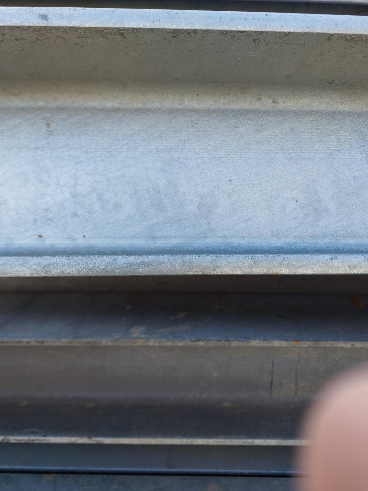 I-Träger verzinkt 2