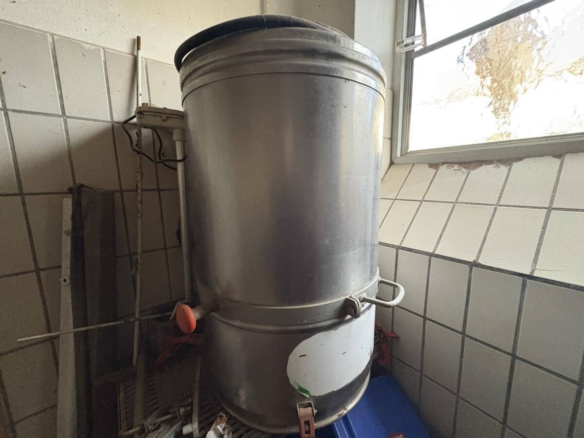 Milchkühlung und Tank 3